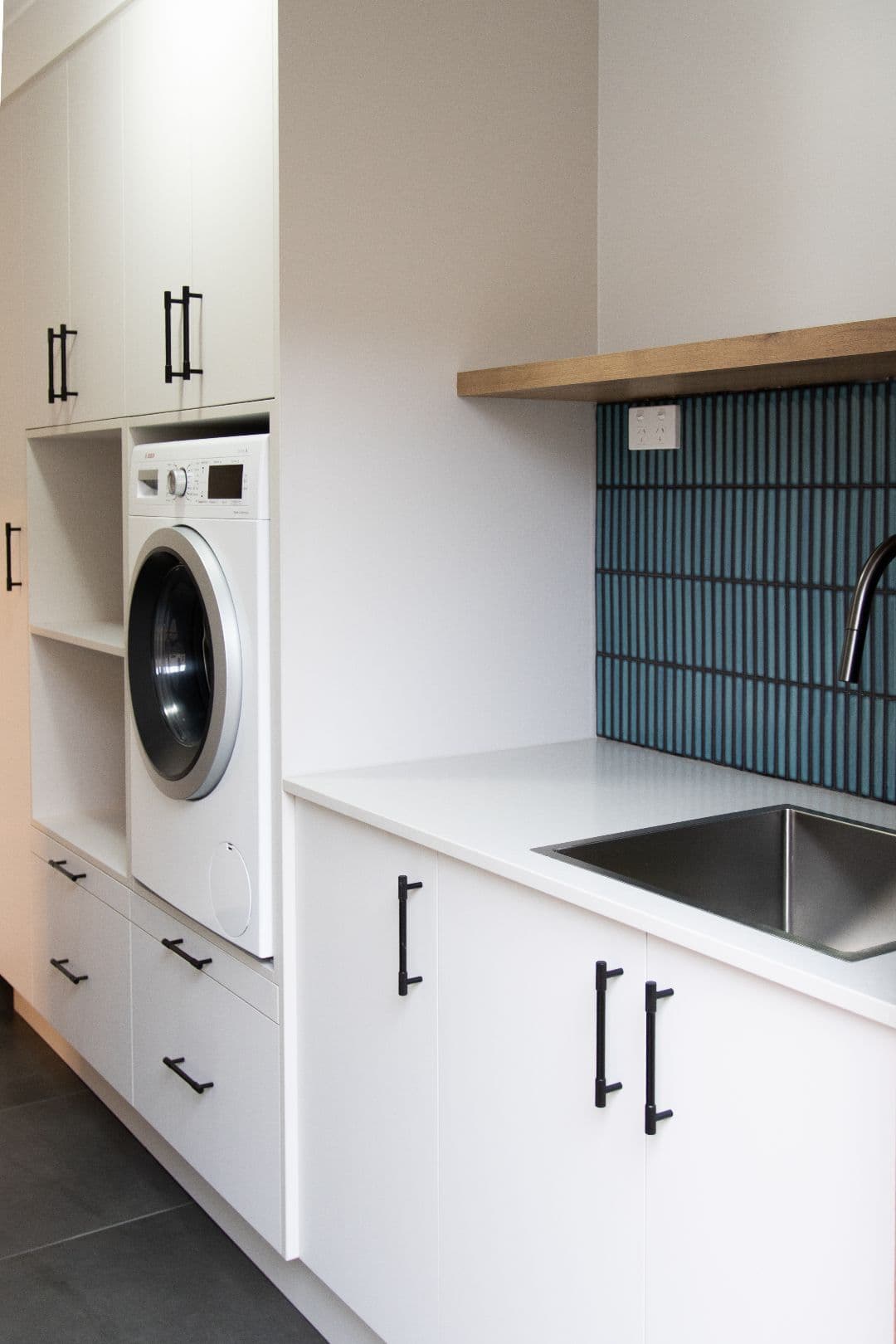 Laundry, Kambah